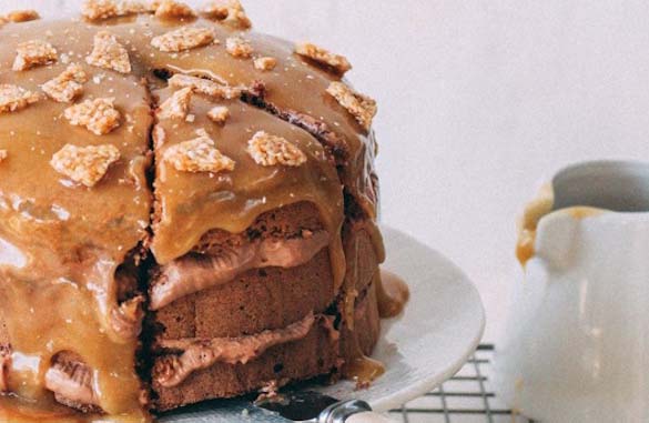 طرز تهیه کیک ارده ای با کنجد